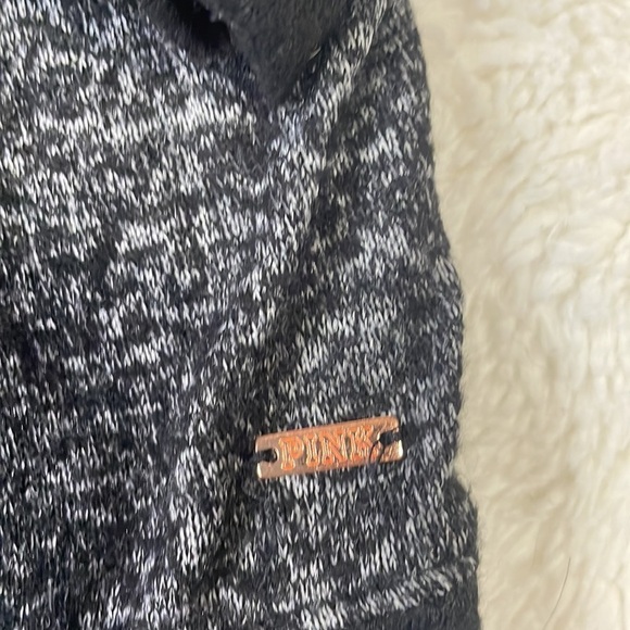 Victoria’s‎ Secret Pink Crewneck - Picture 5 of 5